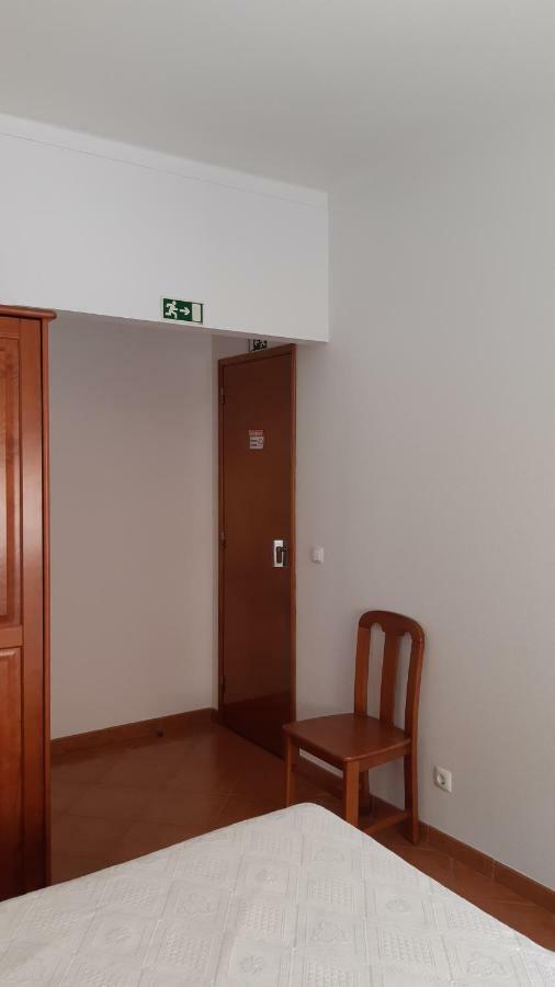 Alojamentos S.Jose Atouguia Da Baleia Εξωτερικό φωτογραφία